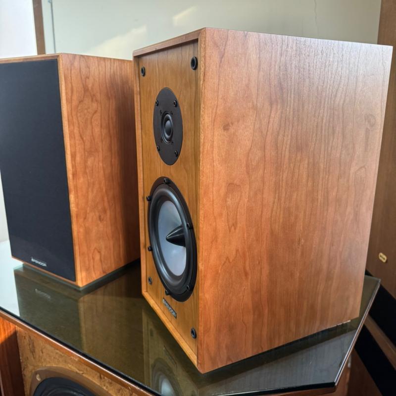 스펜더 (SPENDOR) SP3/1 R2 북쉘프스피커