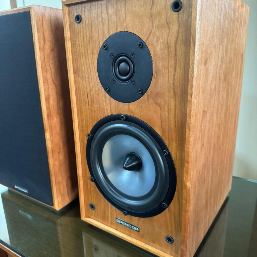 스펜더 (SPENDOR) SP3/1 R2 북쉘프스피커